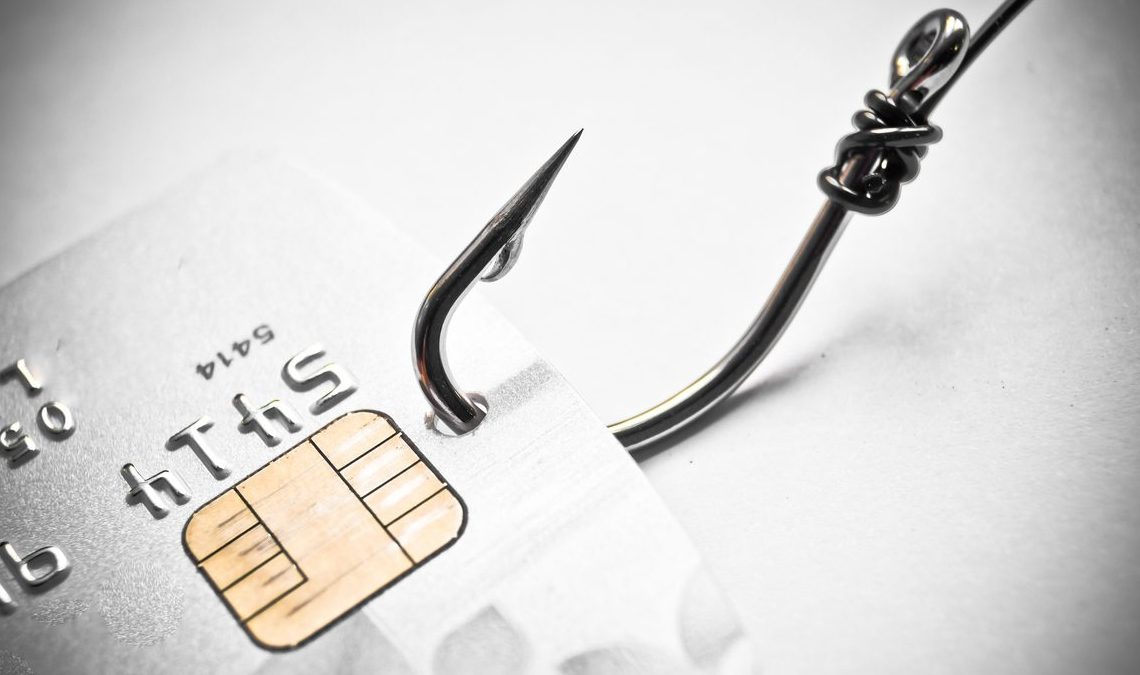 3 Major Credit Card Scams & How to Avoid it