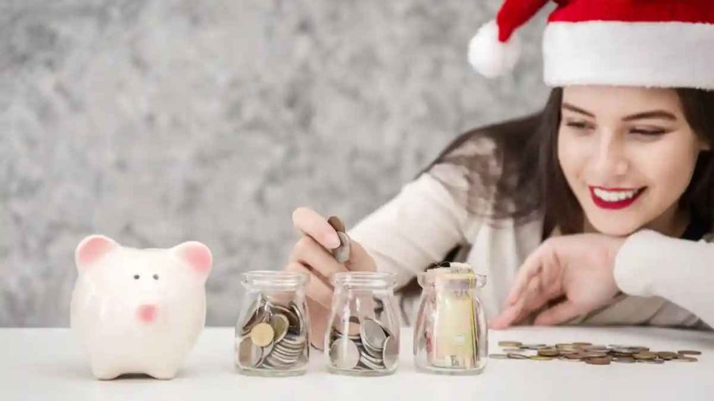 Best Christmas Deals Tips for a Season of Savings & Giving 2022