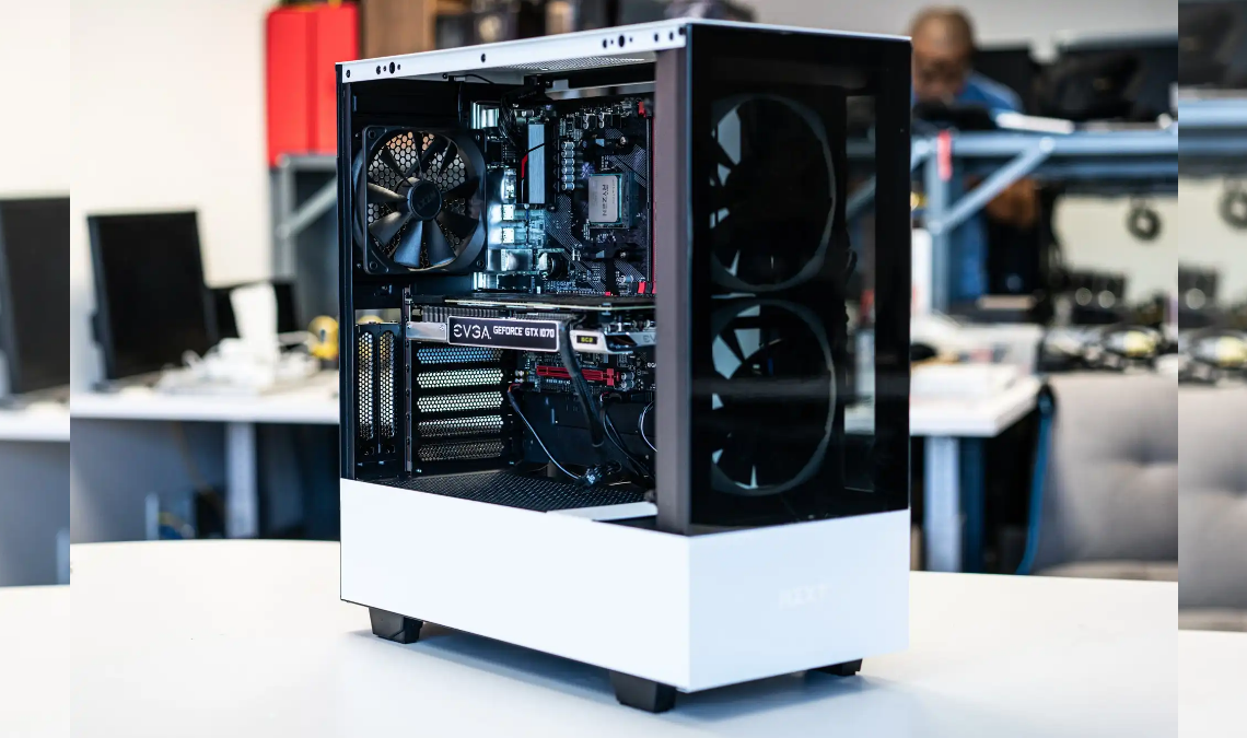 The 4 Different PC Cases and a Brief Guide on What to Buy