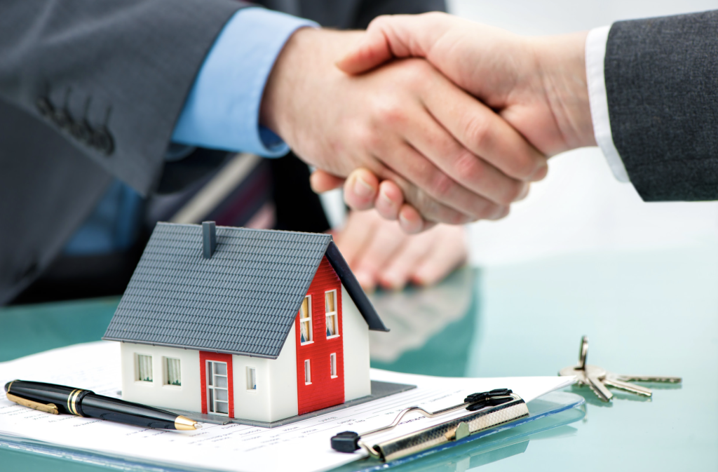 What are the advantages of hiring a property manager?