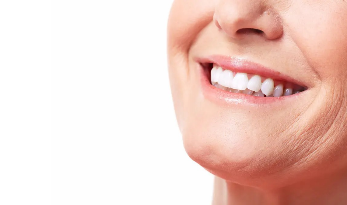 Dental Implants vs. Traditional Dentures Which One is Right for You?