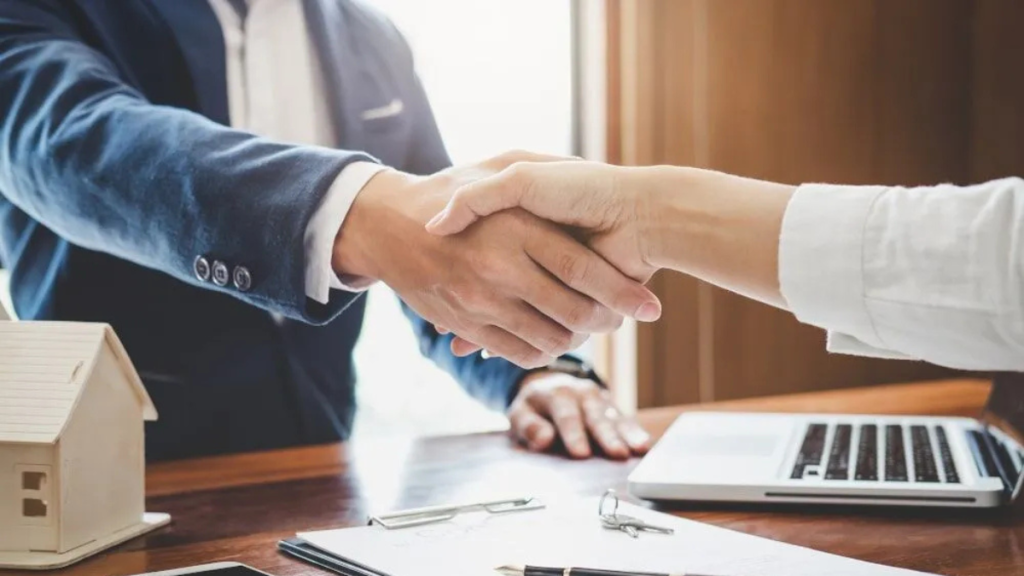 The Role of Credit Score in Getting a Business Loan Online
