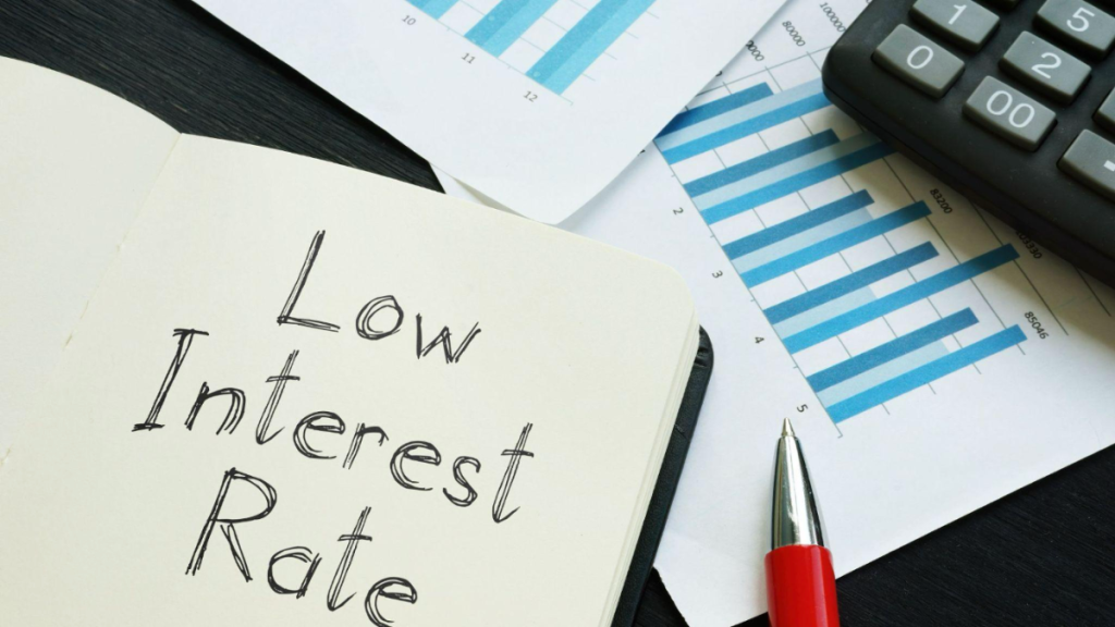 What Are the Eligibility Criteria for Low-Interest Personal Loans?