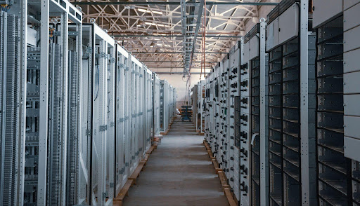 Why Businesses Need Smarter Security Support for Hybrid IT Environments